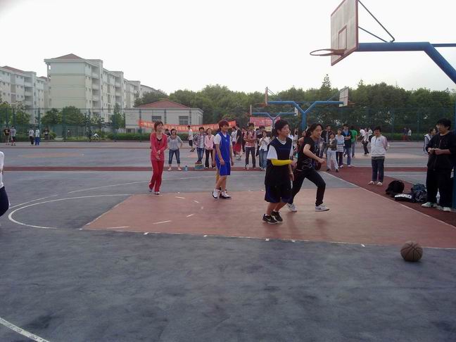 天天体育NBA频道图片